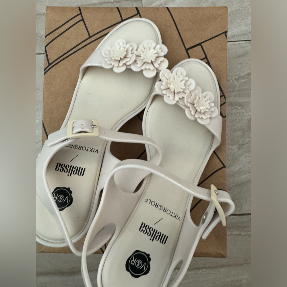 Melissa / Viktor & Rolf - Picture 13 of 14